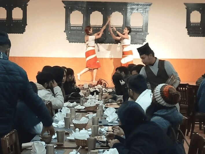 Authentic Nepali Evening: Traditional Food and Cultural Show - Welcome drink and a quick venue tour: the night starts with context