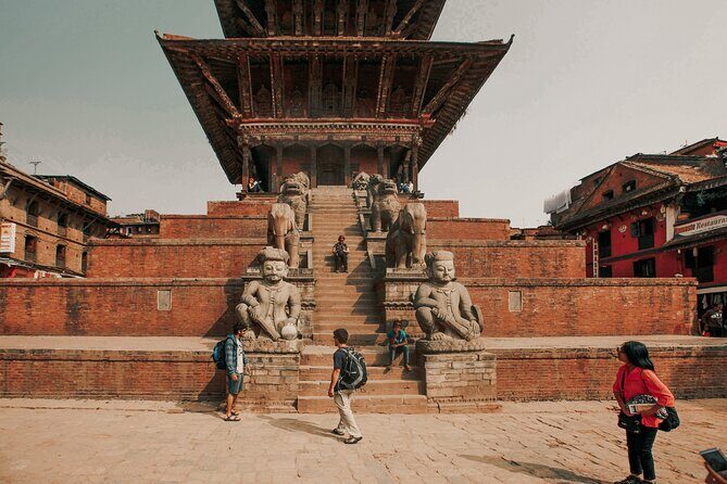 Bhaktapur Sightseeing & Dhulikhel, Namo Buddha, Panauti Tour - What makes the guide-and-driver setup worth it