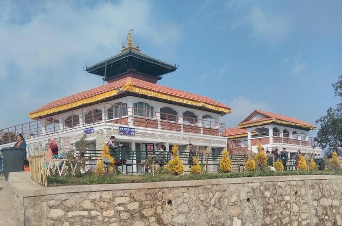 Chandragiri Hill Day Trip from Kathmandu - Guide or no guide: choosing the right way to experience Chandragiri
