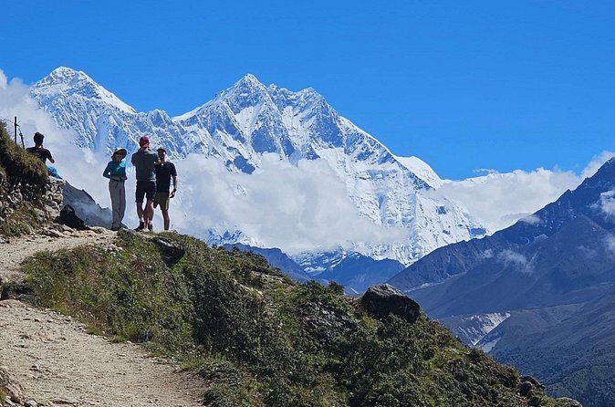 Everest Base Camp Trek - Returning through the valleys: same route, different energy
