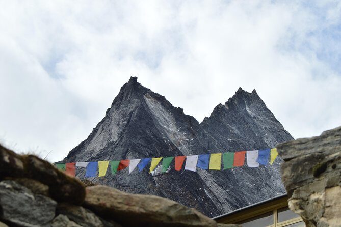 Everest Base Camp Trek - Kala Patthar at sunrise: the view you plan your whole week for