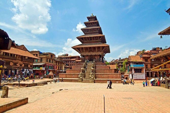 Full Day Kathmandu City Sightseeing Tour of UNESCO Heritage Sites - Food, water, and comfort tips for a temple-heavy day