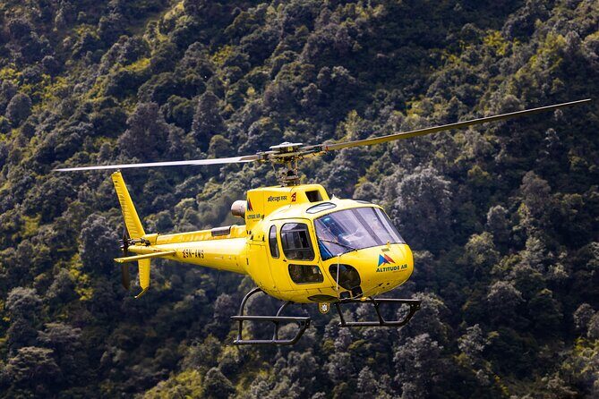 Himalayan Gosaikunda Helicopter Tour from Kathmandu - Why a 5-person heli hop to Gosaikunda makes sense from Kathmandu