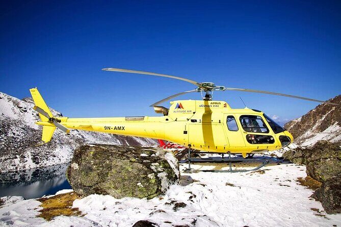 Himalayan Gosaikunda Helicopter Tour from Kathmandu - The pilot factor: peak spotting that turns photos into understanding