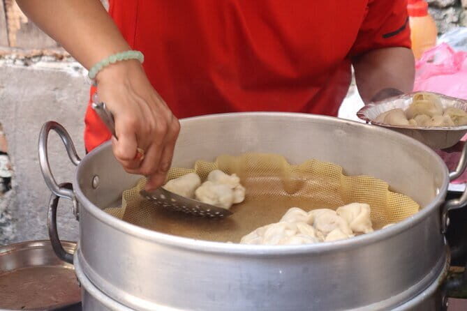 Kathmandu Food Tour - Guides, small groups, and the value of a good storyteller