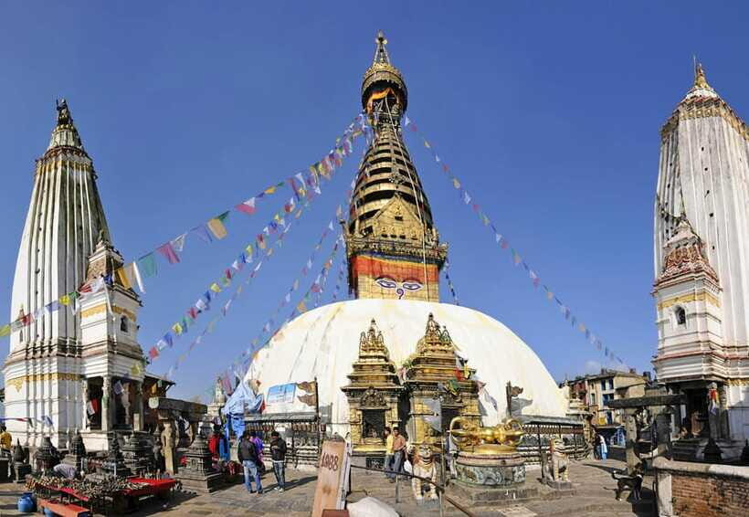 Kathmandu: Full-Day Budget Bus Tour of Kathmandu Valley - What’s Included vs. What You’ll Pay for On the Day