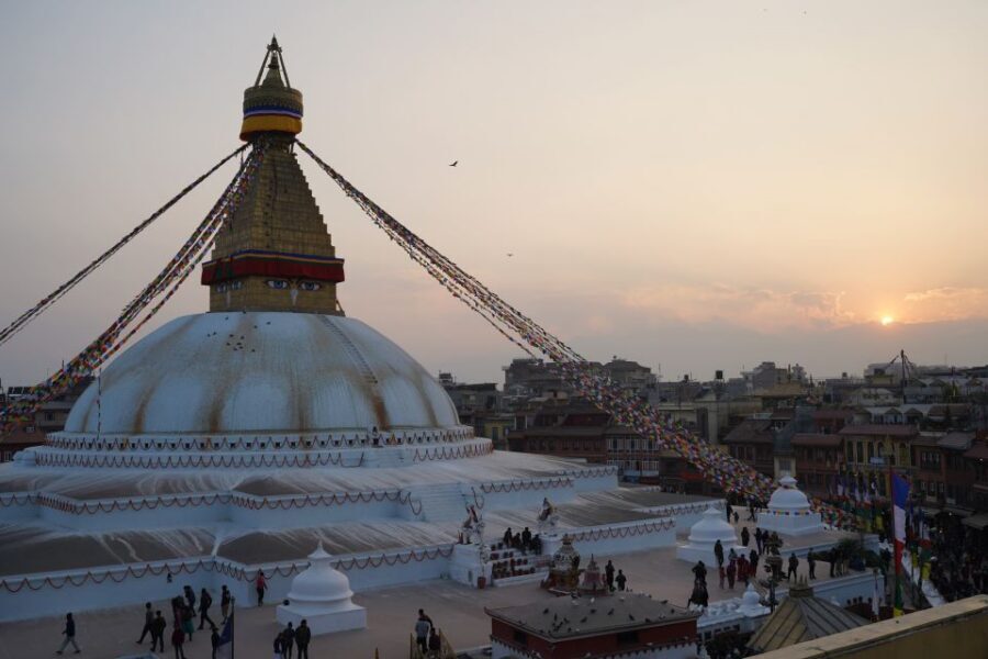 Kathmandu: Full-Day UNESCO Sightseeing Tour with Transfers - Lunch break in Kathmandu: choose your comfort and keep momentum