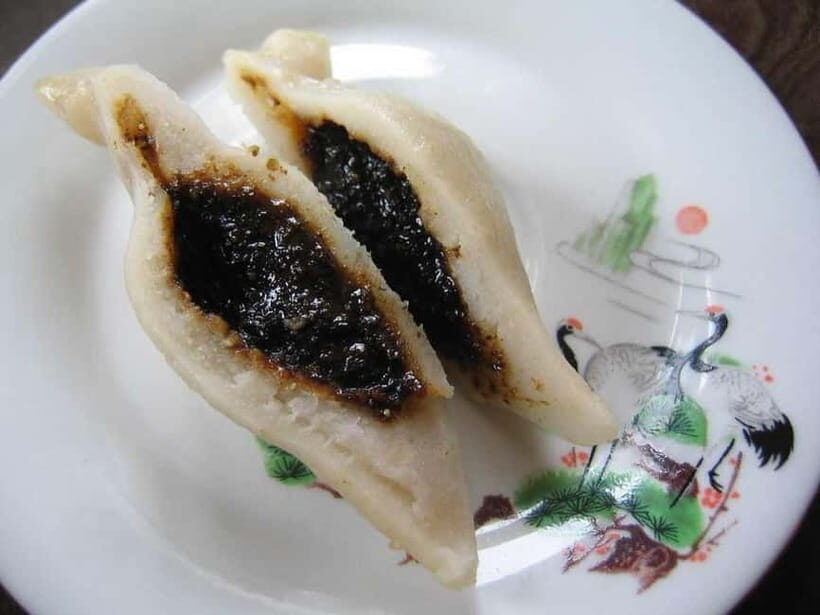 Kathmandu: Local Food Tour | Authentic Street Food & Culture - Tip Top Samosa: A Fast Street Snack Stop
