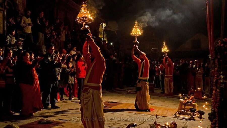 Kathmandu: Pashupatinath Temple Aarti Night Tour - Pashupatinath Temple: What Makes This Night Tour Special in Kathmandu