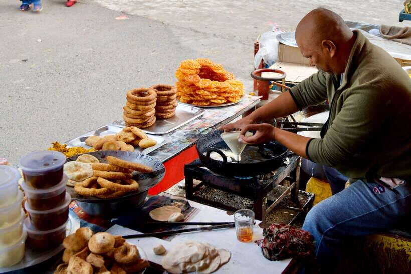 Kathmandu: Taste Nepali Food & Drink- Walking Tour in Thamel - Thamel tastings: your first set of Kathmandu favorites