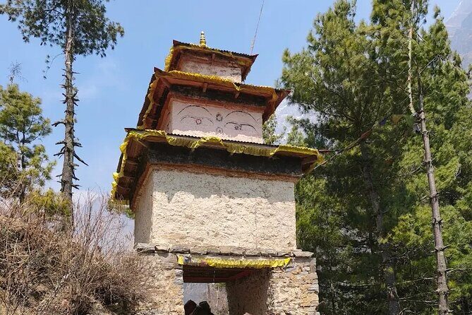 Manaslu Circuit Trek - 14 days of Himalayan Adventure - Jagat and the river-forest rhythm: suspension bridges and rhododendron days