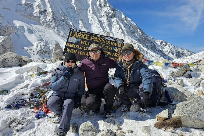 Manaslu Circuit Trek - 14 days of Himalayan Adventure - Bihi, Namrung, and Shyala: Tibetan influence, mani walls, and prayer traditions