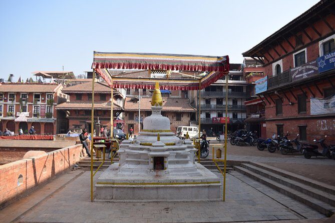 Patan Tour - Half Day Sightseeing in Kathmandu - Hiranya Varna Mahavihar: visiting the Golden Temple