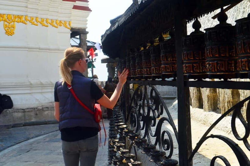 Pick 2-Wonders of Kathmandu: A 3-Hour Heritage Hop - Price and entrance fees: what $3.94 really means for your wallet