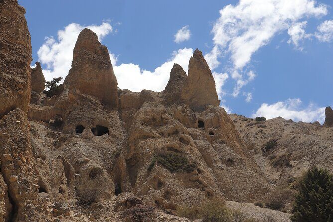 Upper Mustang Trekking - Dhakmar and Ghami: Monasteries Plus Everyday Village Life