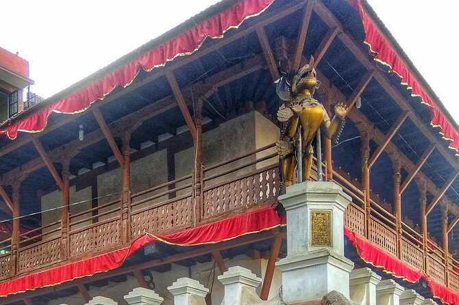 Walking tour of real Kathmandu through back streets. - Where You Start at Garden of Dreams (and What That Means)